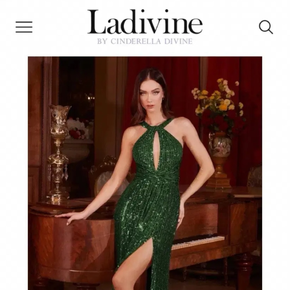 Ladivine CDS497 Green halter neck prom dress